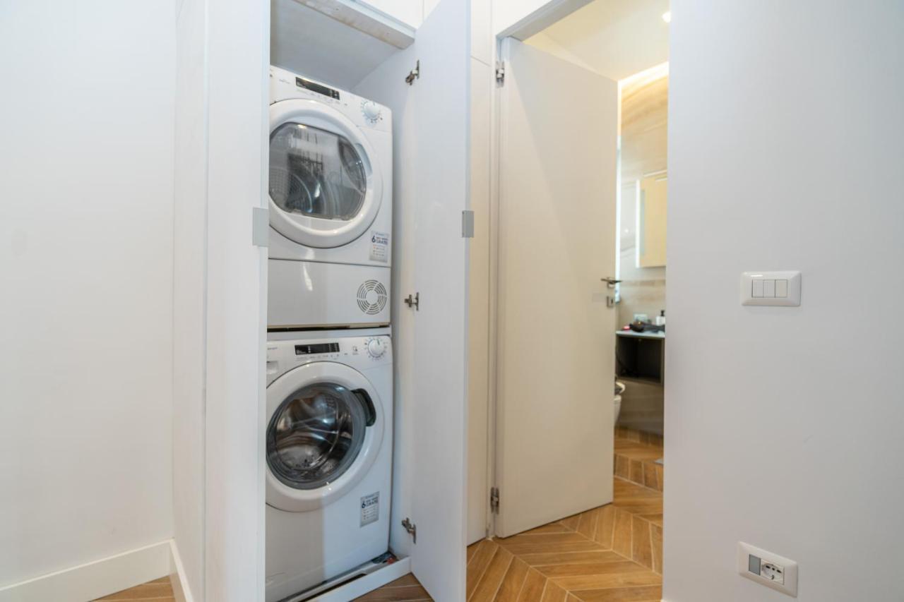 Colosseo Luxe Apartment In The Center Of Roma Esterno foto