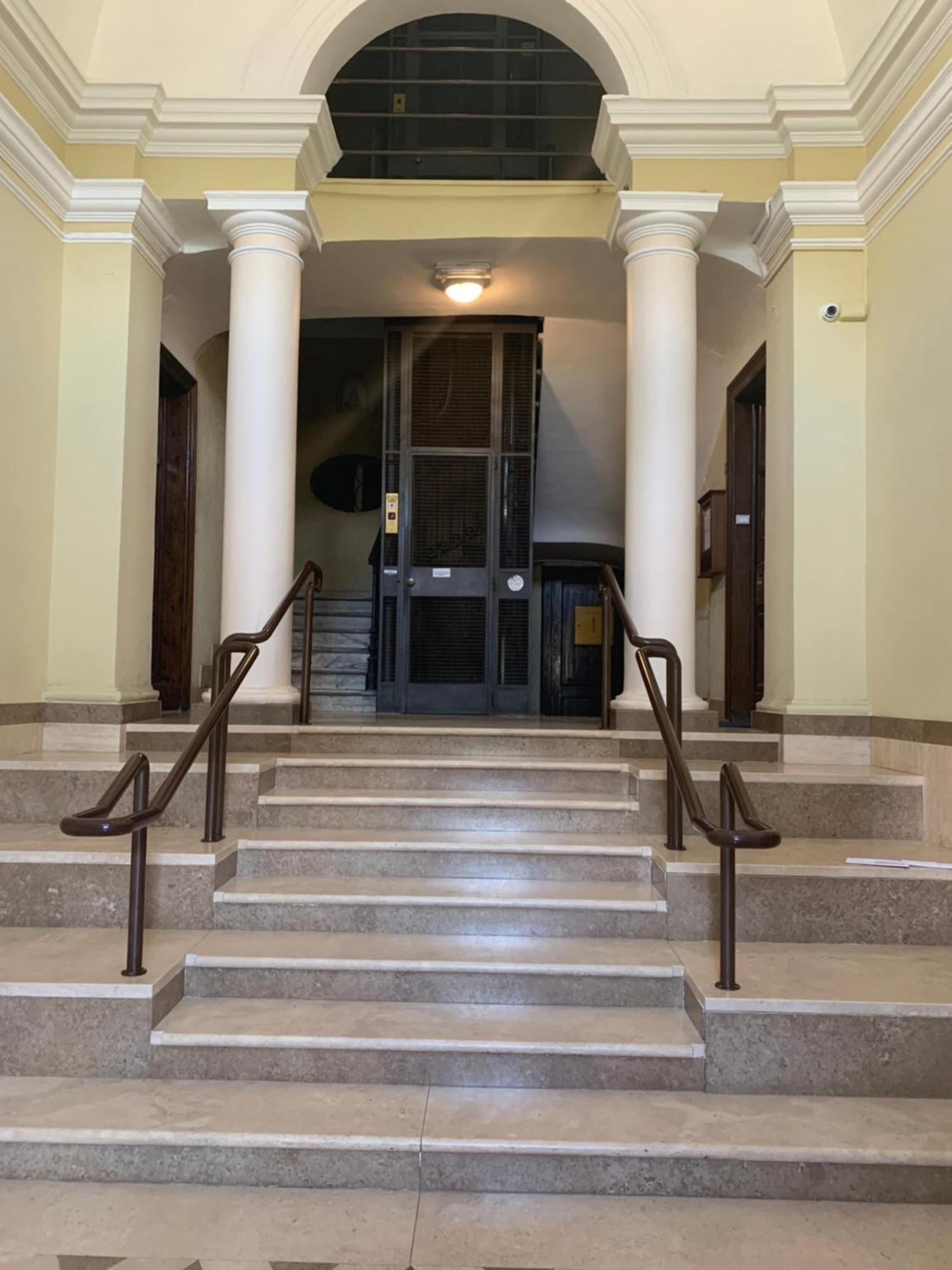 Colosseo Luxe Apartment In The Center Of Roma Esterno foto